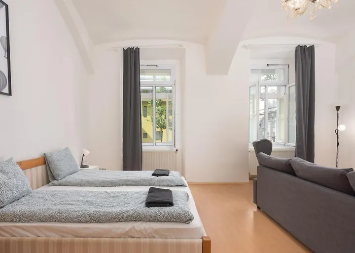 Apartment Austrian Vintage In Landstrasse Mitte *